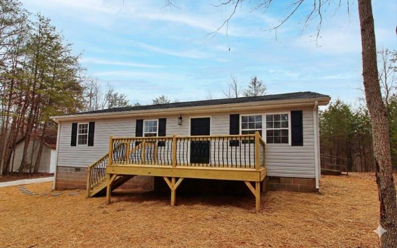 1740 Watt Abbitt, Appomattox, VA 24522