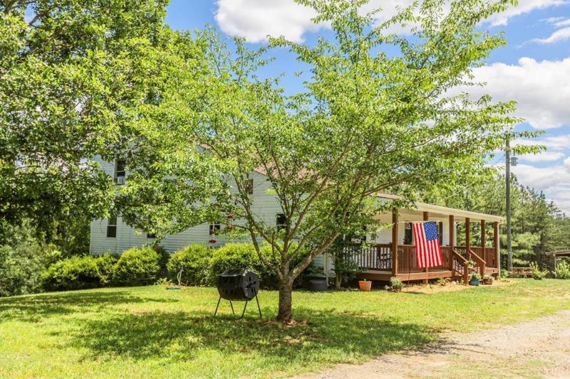 1408 Coleman Mountain Rd, Appomattox, VA 24522
