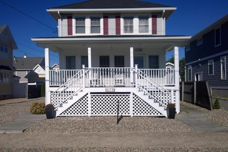 19 PRESIDENT, LAVALLETTE, NJ 08735 Schlosser Real Estate Lavallette