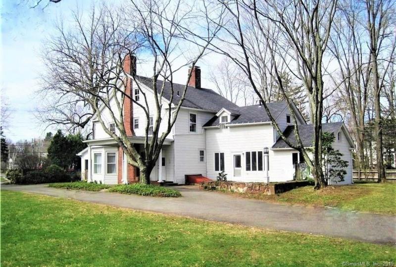 8 EAST GRANBY ROAD, GRANBY, CT 06035 Higgins Group
